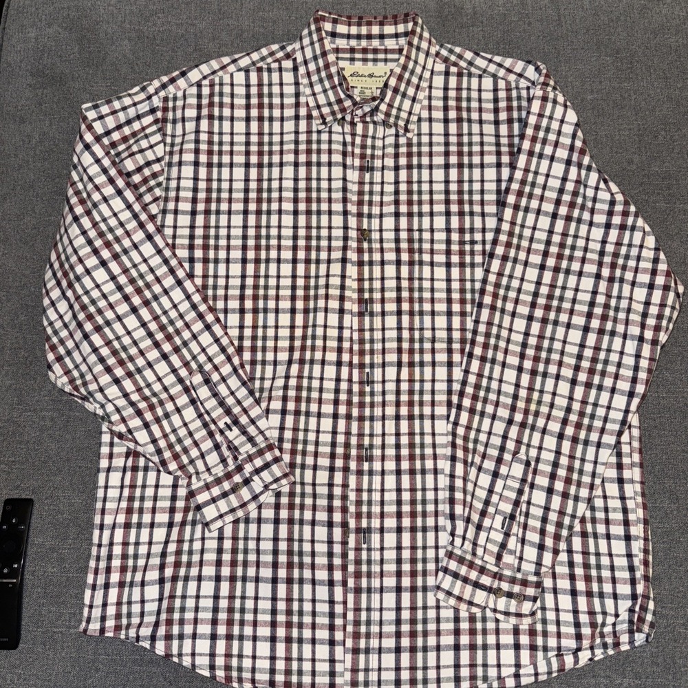 Eddie Bauer Men's Size L White Blue Green Plaid Long Sleeve Button Front Shirt